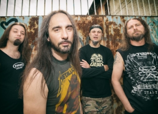 Extrema, la band metal torna alla carica con The old school