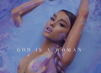 Ariana Grande, "God is a woman" accende i riflettori sull'album "Sweetener"