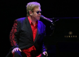 “Me, Elton John”: confessioni autobiografiche di una rock star