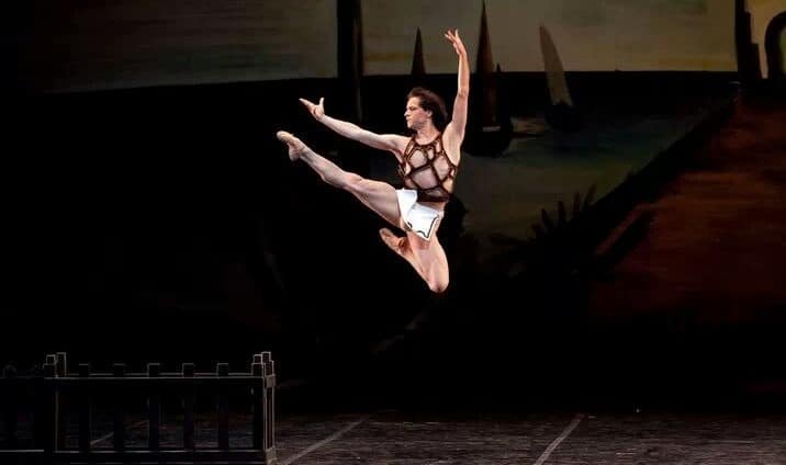Federico Fresi ne Il figliol prodigo- Teatro alla Scala- cor. George Balanchine (Foto © Amisano_Brescia)