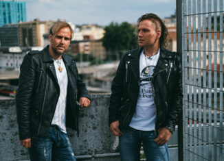 Blonde Brothers: "Sei somma di mille attimi"